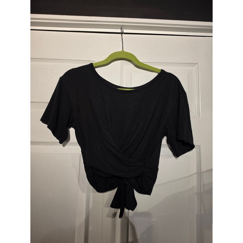 Victoria's Secret Bundle Crop Shirts Small - Picture 4 of 7